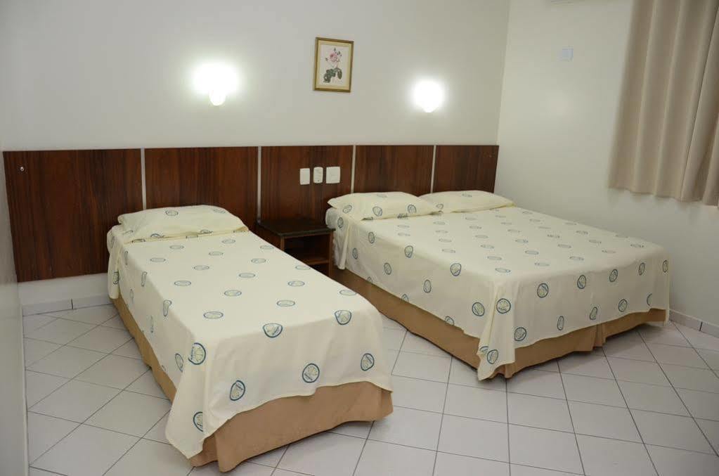 Araucaria Hotel Business - Maringá Extérieur photo