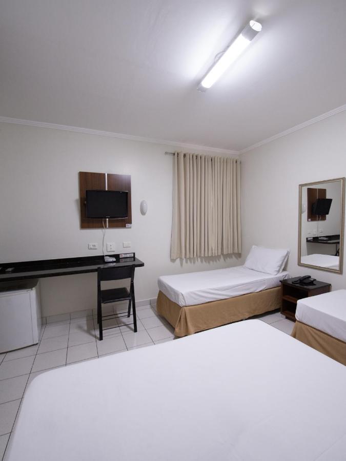 Araucaria Hotel Business - Maringá Extérieur photo
